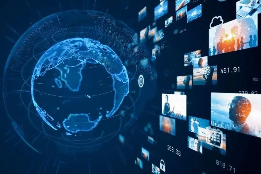 بدون تغییر آرایش رسانه‌ای و تبلیغاتی در مقابل جبهه فراگیر دشمن موفق نخواهیم شد