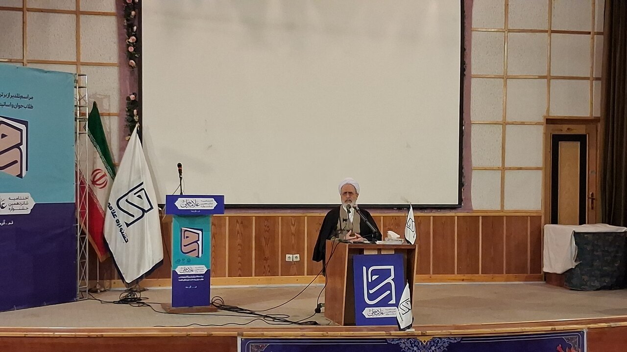آیت‌الله اعرافی: پژوهش «زیرساخت» همه اهداف حوزه و پایه تمدن اسلامی است