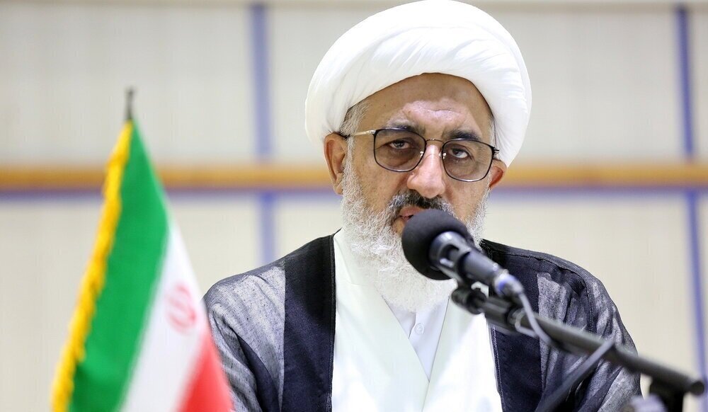 ممثل المرشد الأعلى في الهند يُكرّم دور المرأة في ذكرى ميلاد السيدة الزهراء (س) ويوم المرأة العالمي