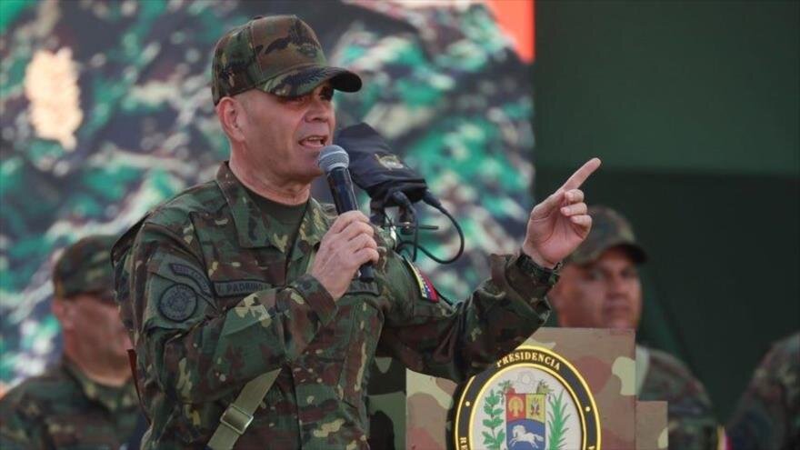 Venezuela asegura que no se rendirá ante amenazas de EEUU