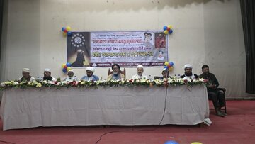 সচিত্র সংবাদ: হযরত ফাতিমা (সা.আ.)-এর জন্মবার্ষিকী উপলক্ষে যশোরে আয়োজিত অনুষ্ঠান।