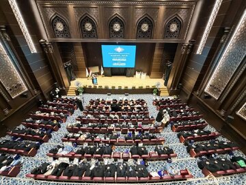 Photos: 4th International Kausar-ul-Ata Conference Held at Shrine of Imam Hussain (A.S)