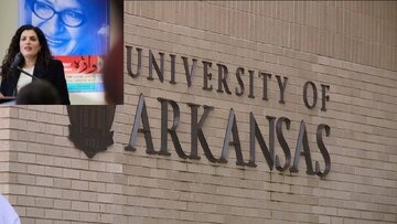 Arkanzas Universitetinin iranlı professoru İmam Xameneini təriflədikdən sonra işdən çıxarılıb