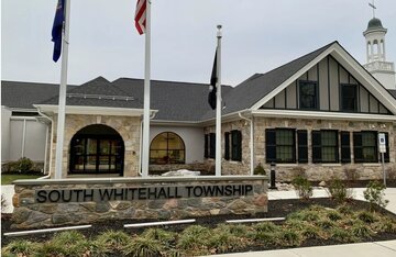 تجري مراجعة للمجمع التعليمي والرياضي المقترح من قبل مركز الأحد الإسلامي في ولاية بنسلفانيا