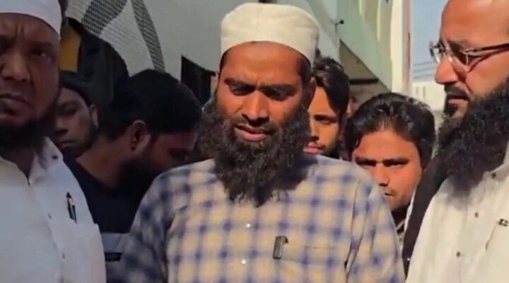 ضرب‌وشتم مؤذن مسجدی در هند به دست پلیس