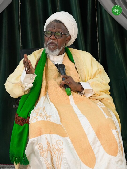 تقرير مصور/ مشاركة واسعة في حفل ولادة السيدة "فاطمة الزهراء" (ع) بحضور الزكزاكي بالعاصمة النيجيرية