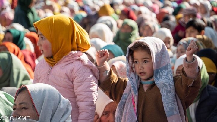 تقرير مصور/ حضور واسع في حفل ولادة السيدة "فاطمة الزهراء"(ع) يوم المرأة بمدينة كارجيل الهندية