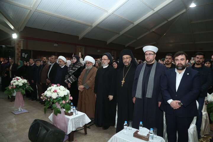 تقرير مصور/ إقامة حفل تكريمي للفتيات اللواتي بلغن سن التكليف الشرعي في بلدة "علي النهري البقاعية" اللبنانية