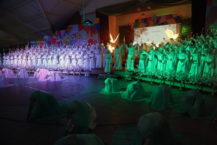 تقرير مصور/ إقامة حفل تكريمي للفتيات اللواتي بلغن سن التكليف الشرعي في بلدة "علي النهري البقاعية" اللبنانية