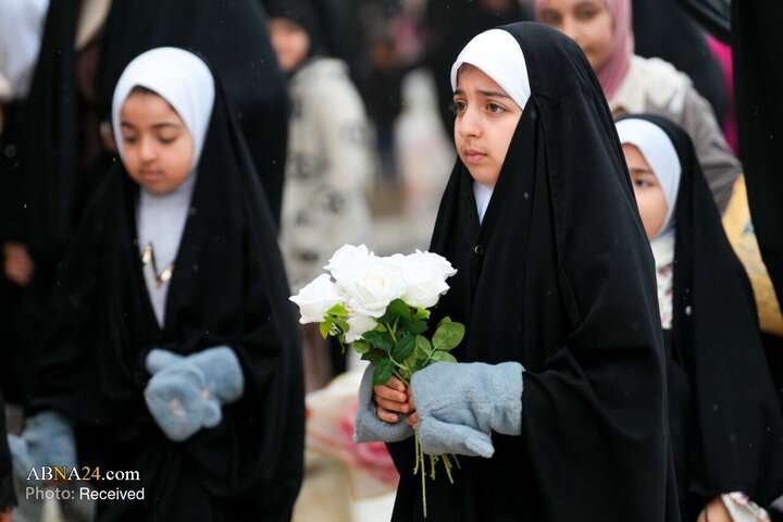 جشن تکلیف ۴ هزار دختر در حرم امامین عسکریین(ع)