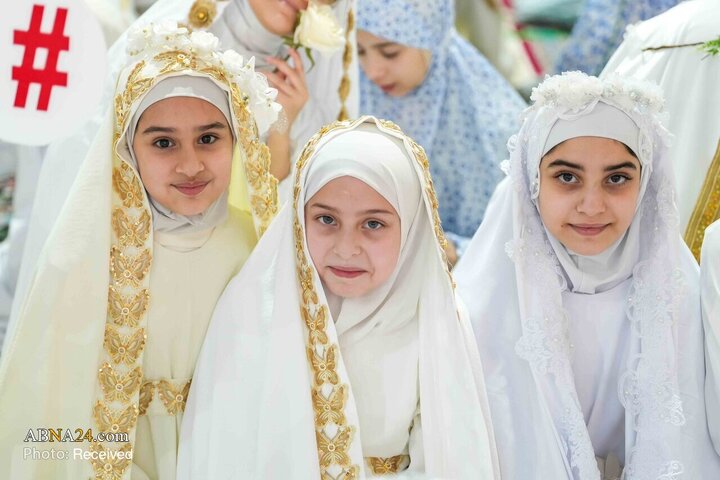 جشن تکلیف ۴ هزار دختر در حرم امامین عسکریین(ع)