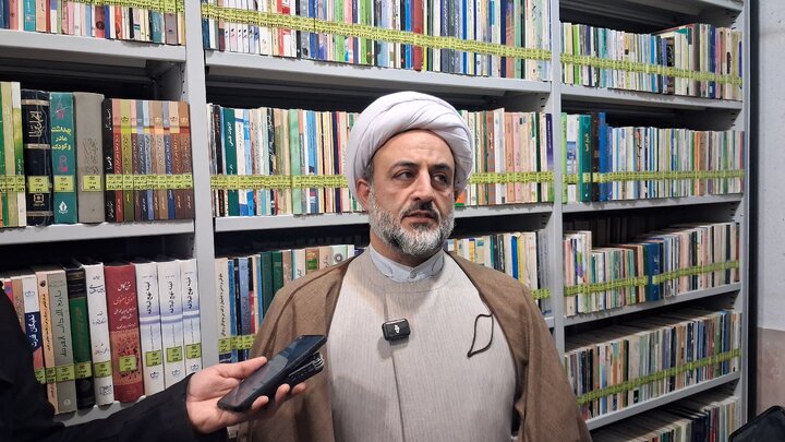 تاریخچه و جزئیات مجموعه‌های نفیس کتابخانه آیت‌الله العظمی گلپایگانی/ رونمایی از نسخه خطی منسوب به امام سجاد(ع) در گنجینه قم