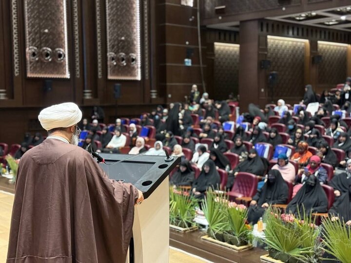 Informe fotográfico | Celebrada la 4ª Conferencia Internacional Kausar-ul-Ata en el santuario del Imam Huséin (la paz sea con él)