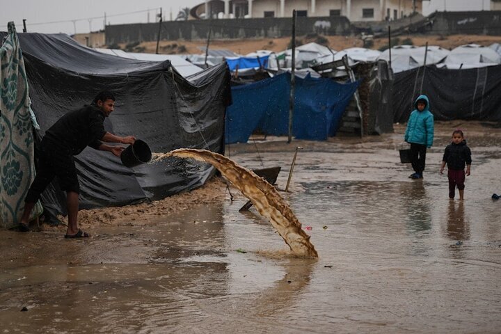 Storm destroys what is left of houses in Gaza