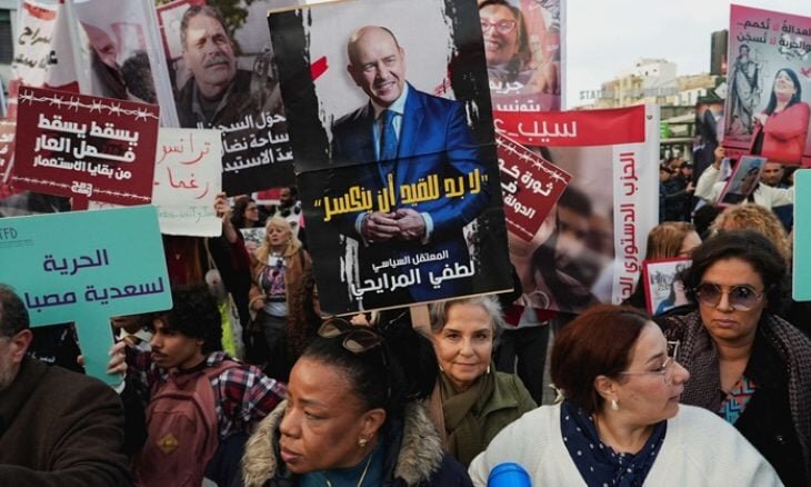 دومین شب درگیری جوانان با نیروهای پلیس تونس در شهر قیروان