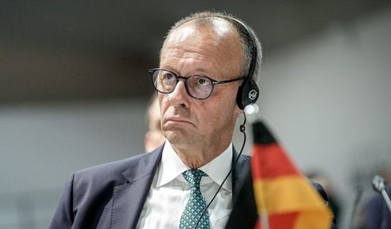 Merz'in İtirafı: ABD Himayesi Bitti, Avrupa Yalnız