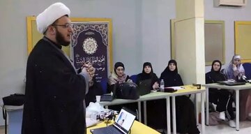 فيديو | المجمع العالمي لأهل البيت (ع) "فرع لبنان" يقيم دورة خاصة بالذكاء الاصطناعي للسيدات اللبنانيات