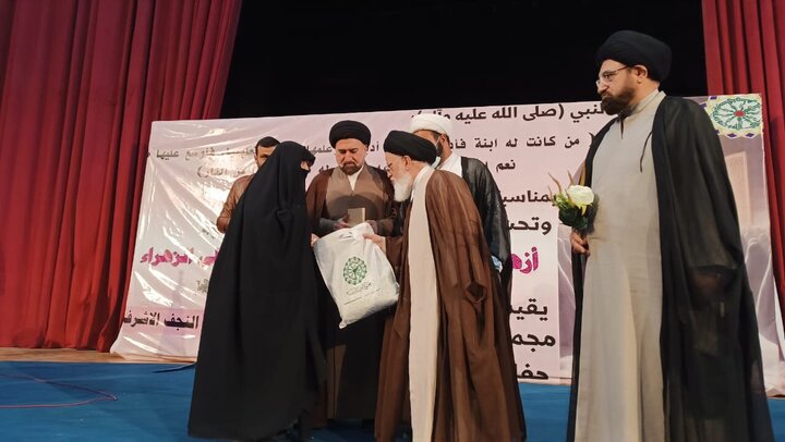 Photos: Taklif ceremony for 1,300 girls held in Najaf by AhlulBayt World Assembly