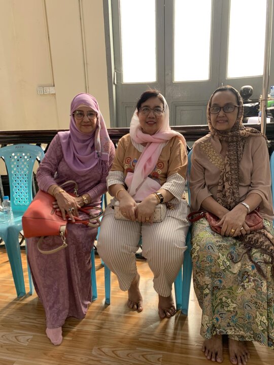 ရန်ကုန် မြို့ မဂို ရှီအဟ် ဂျအ်မေ့ ဗလီ တွင် မြန်မာ နိုင်ငံလုံးဆိုင်ရာ ဖွာသွေမီယဟ် အမျိုးသမီး အသင်းအဖွဲ့ကြီး မှ ဦးစီးပြီး သခင်မကြီး ဖွာတွေမဟ် ဇဲဟ်ရာ (စ.အ) မွေးနေ့ရက်မြတ် မင်္ဂလာ အခမ်းအနား ကျင်းပ  ။ ။ Photos