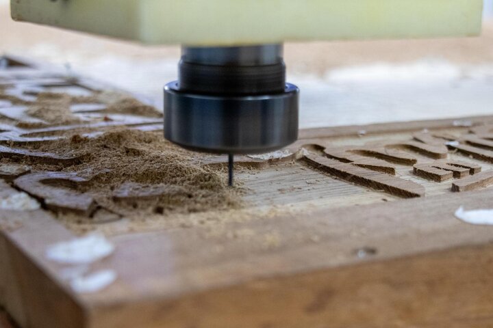 تقرير مصور/ أعمال ترميم شباك سرداب الإمام المهدي (عجّل الله فرجه)