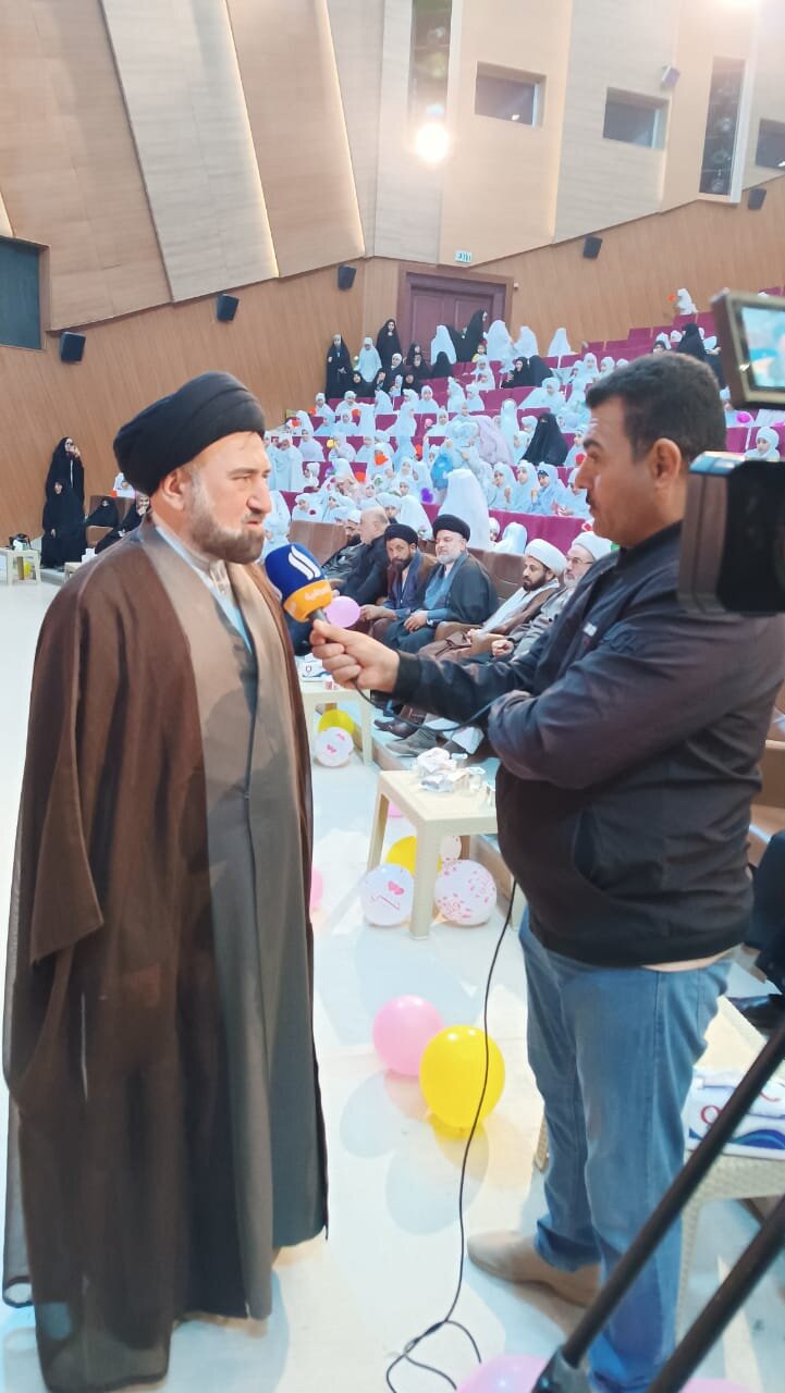 برگزاری باشکوه جشن تکلیف ۱۳۰۰ دختر در نجف اشرف به همت مجمع جهانی اهل بیت(ع) + تصاویر