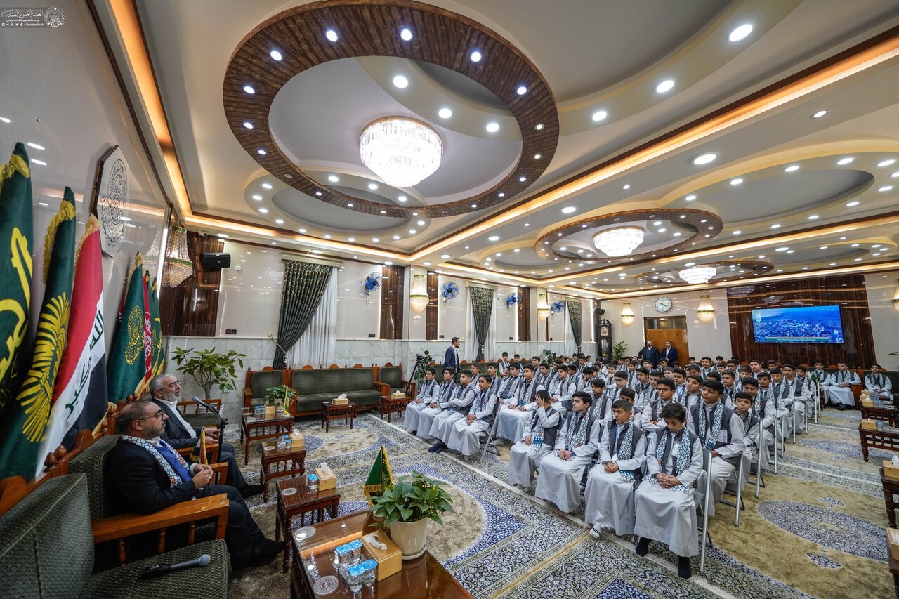 Photos: SG of Imam Ali Shrine held a special meeting with distinguished Quranic students in Najaf