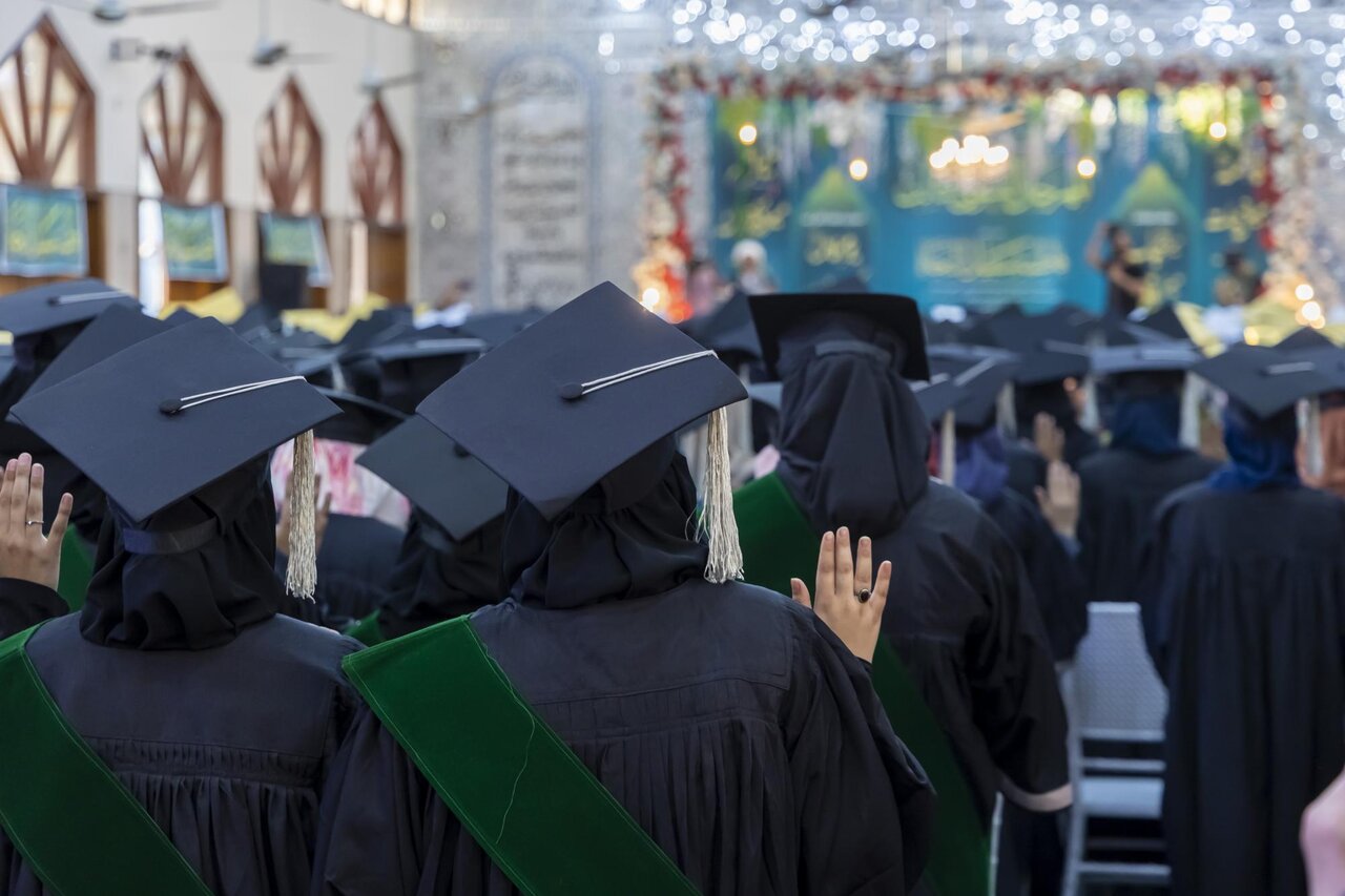 تقرير مصور/ حفل تخرج أكثر من 1000 طالبة جامعية في باكستان