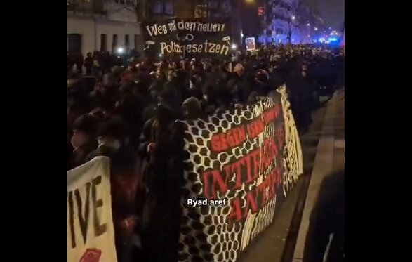 Video | Perarakan Ribuan Penunjuk Perasaaan Kebenaran