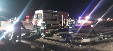 ۲۶ کشته و زخمی در واژگونی مرگ‌بار اتوبوس در محور اصفهان ـ نطنز + ویدیو