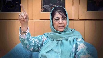 محبوبہ مفتی کا نتیش کمار سے استعفی کا مطالبہ،مسلم خاتون کا حجاب کھینچنے پر شدید تنقید