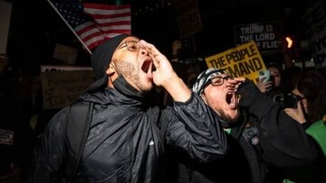 ABD'de Siyahi Göçmenler Sınır Dışı Eşitsizliğinde En Önde