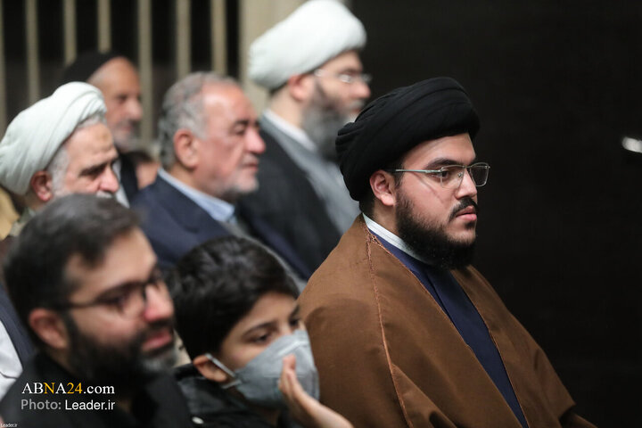 “Civîna hezarên kes ji pesnvanan bi pîrozbahiyêkerên Ehl-ul Beytê (s.x) li gel Rêberê Şoreşê Îslamî”