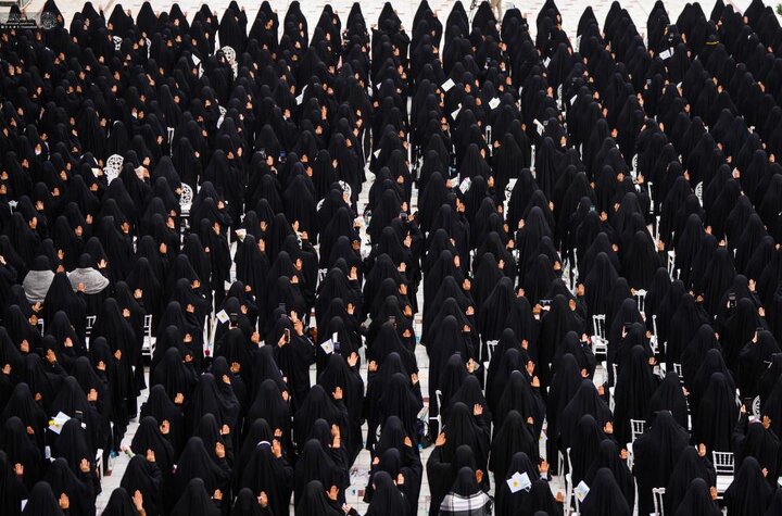 تقرير مصور/ العتبة العلويّة المقدّسة تُطلق مهرجان عباءتي الخامس لتكريم 4 آلاف طالبة جامعية