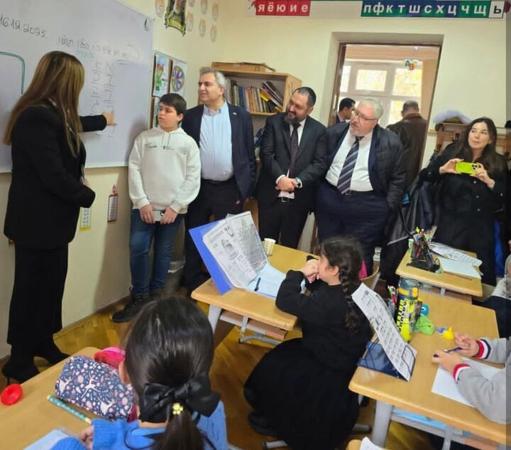 İsrail Heyeti Bakü'de: Ekonomik Görüşmeler ve Yahudi Okulu Ziyareti