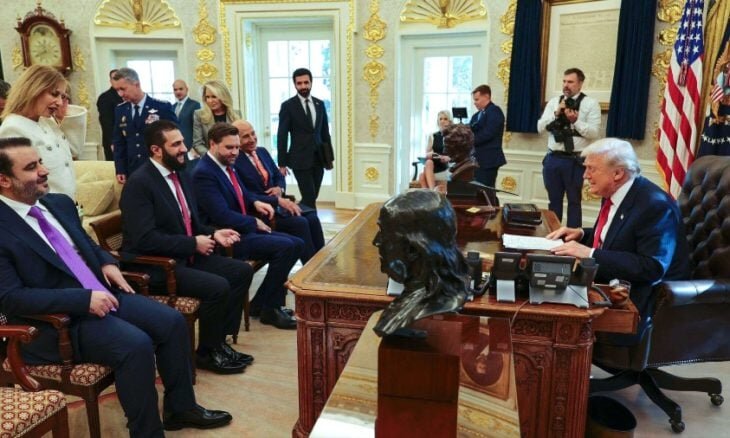 ترامپ: همچنان به احمد الشرع اعتماد دارم، او مردی قدرتمند است