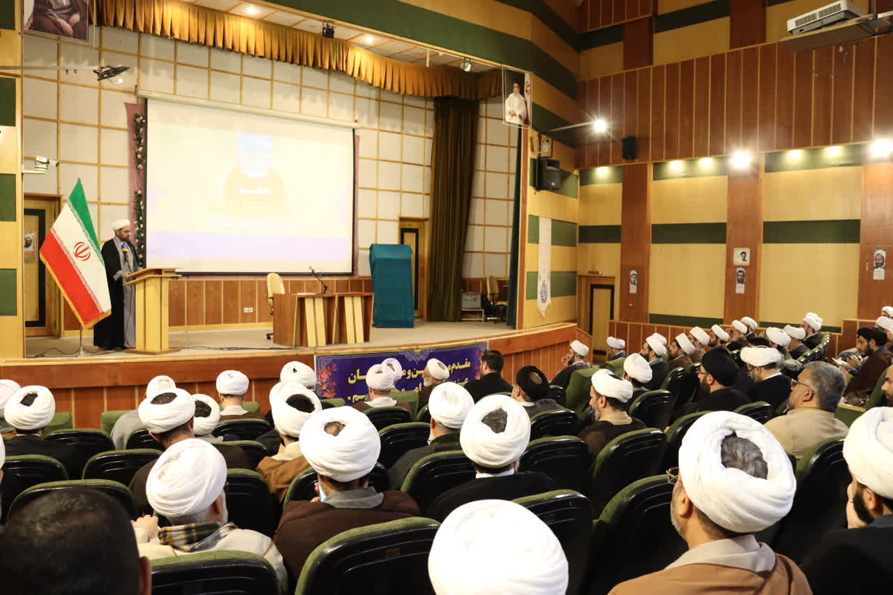 راه‌اندازی »چت‌بات هوشمند گفت‌وگو با منابع اسلامی« در آینده نزدیک