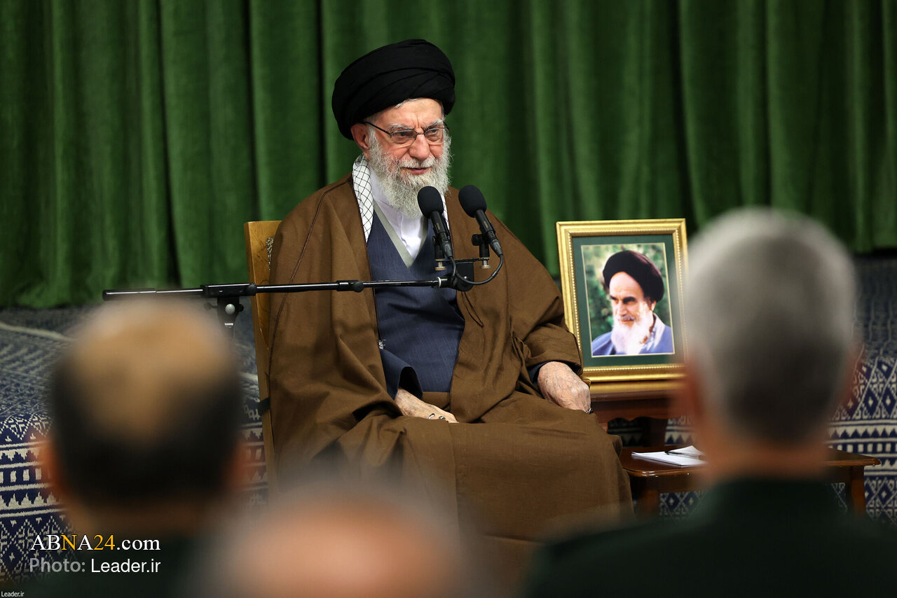 دیدار دست‌اندرکاران کنگره بزرگداشت شهدای استان البرز با رهبر انقلاب