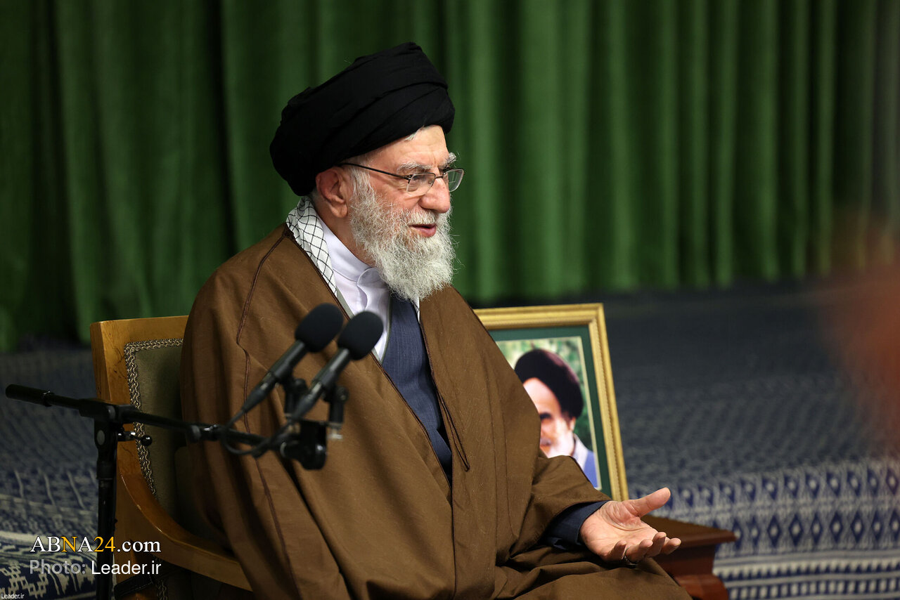 قائد الثورة الاسلامية: إيران تمتلك العديد من الجوانب الايجابية رغم التحديات