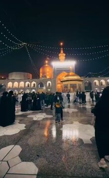 Video |  Pananaw at Damdamin sa Ulan sa Santuwaryo ni Imam Reza (AS), sa Mashhad, Iran