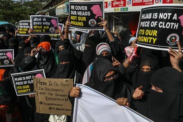 واکنش تند عفو بین‌الملل به اقدام تحقیرآمیز مقام هندی علیه زن مسلمان