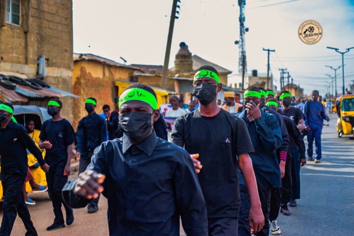 تقرير مصور/ مسيرة جماهيرية سلمية بمناسبة مجزرة زاريا في نيجيريا