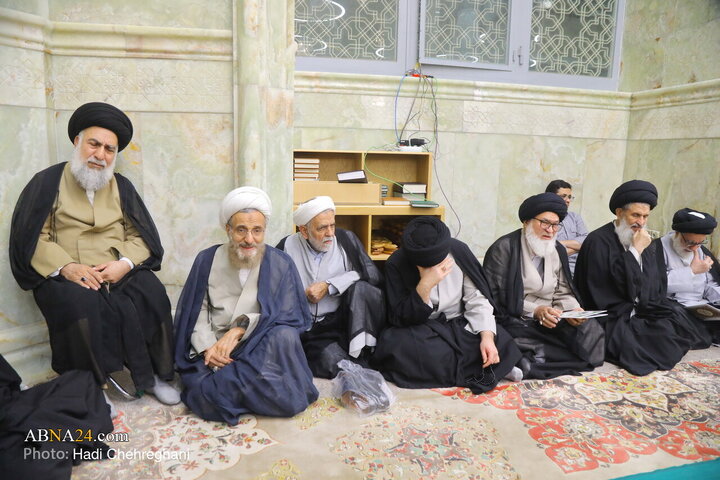 Photos: Commemoration Ceremony of late Ayatollah Golpayegani held in Qom