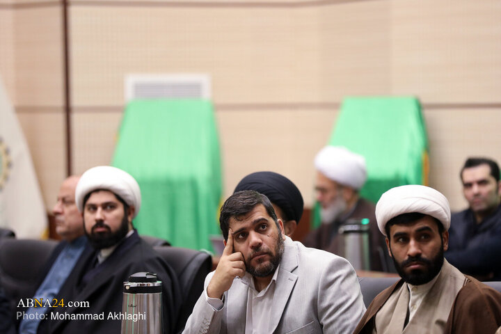 رونمایی از ۵۰ اثر پژوهشی مجمع جهانی اهل‌بیت(ع) در ۸ زبان