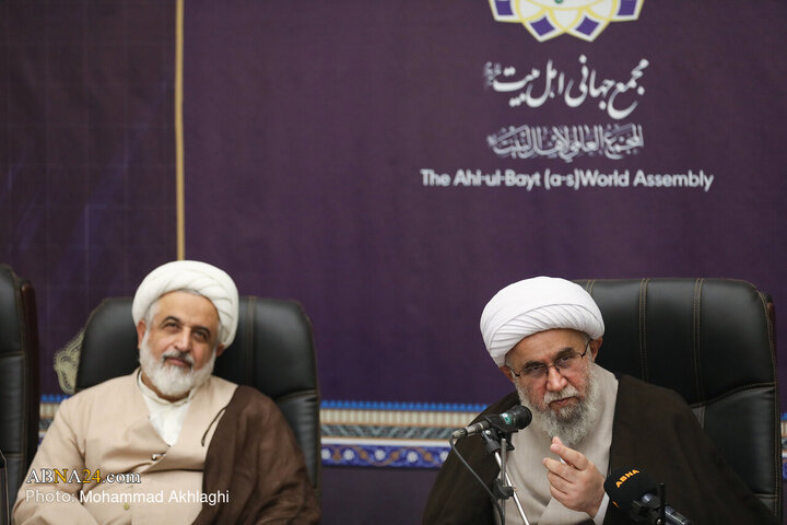 رونمایی از ۵۰ اثر پژوهشی مجمع جهانی اهل‌بیت(ع) در ۸ زبان