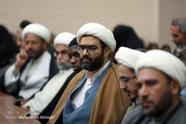 رونمایی از ۵۰ اثر پژوهشی مجمع جهانی اهل‌بیت(ع) در ۸ زبان