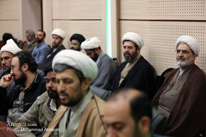 رونمایی از ۵۰ اثر پژوهشی مجمع جهانی اهل‌بیت(ع) در ۸ زبان