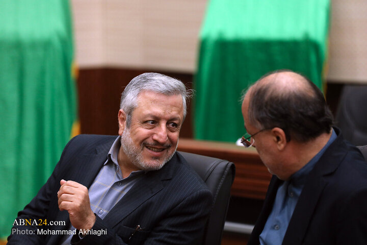 رونمایی از ۵۰ اثر پژوهشی مجمع جهانی اهل‌بیت(ع) در ۸ زبان