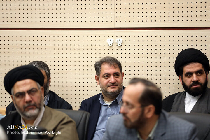 رونمایی از ۵۰ اثر پژوهشی مجمع جهانی اهل‌بیت(ع) در ۸ زبان