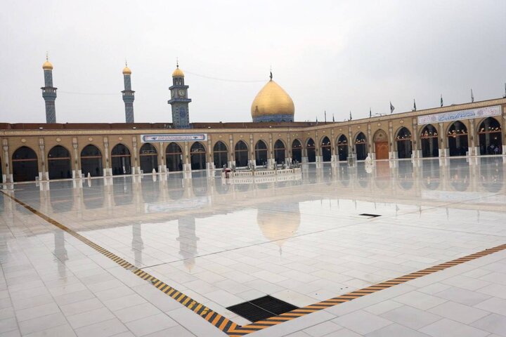 Informe fotográfico | La Gran Mezquita de Kufa, inmersa en lluvia y devoción