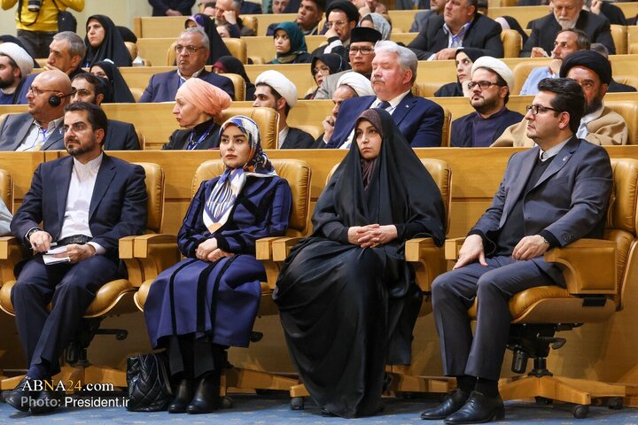 نخستین دوره «جایزه جهانی امام خمینی (ره)» با حضور رئیس جمهور